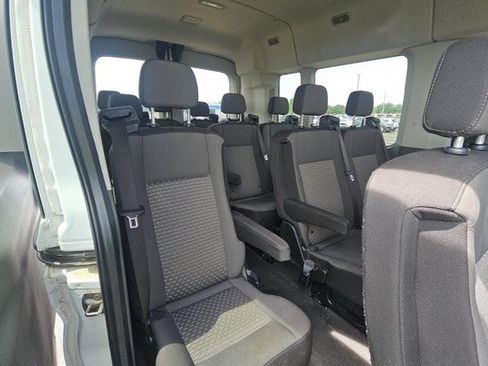 Used 2022 Ford Transit 350 XLT RWD image 10