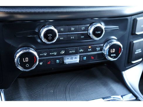 Certified 2021 Ford F150 Platinum AWD/4WD image 30