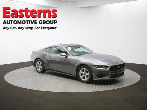 Used 2024 Ford Mustang Coupe image 45