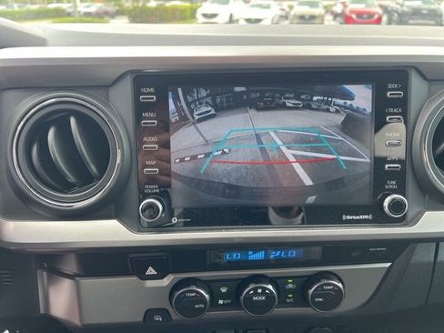 Used 2022 Toyota Tacoma SR5 w/ Technology Package image 38