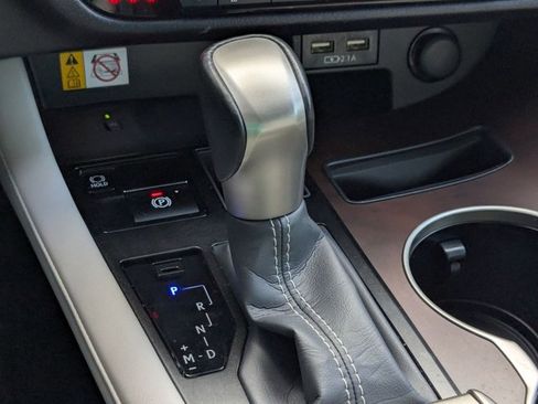 Used 2022 Lexus RX 350 FWD w/ Premium Package image 18