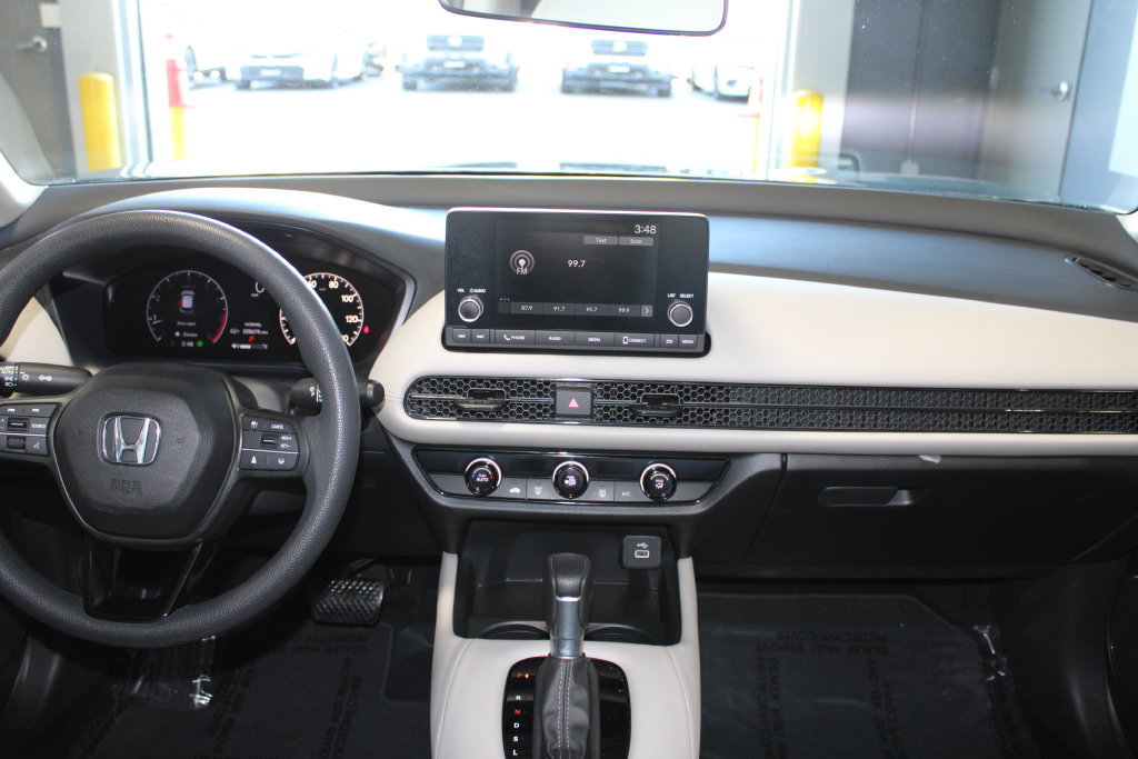 Used 2024 Honda HR-V LX image 13