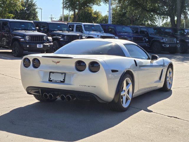 Used 2011 Chevrolet Corvette Coupe w/ 1LT RWD image 7