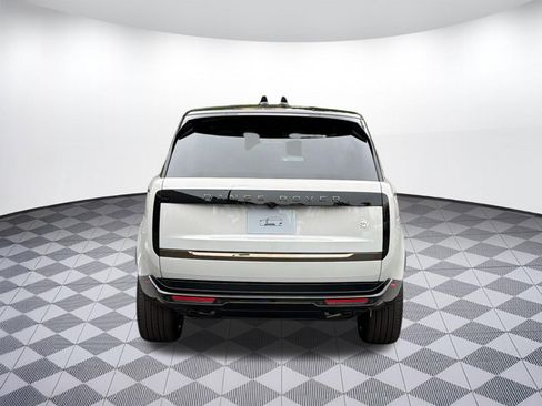 New 2026 Land Rover Range Rover SV AWD/4WD image 11