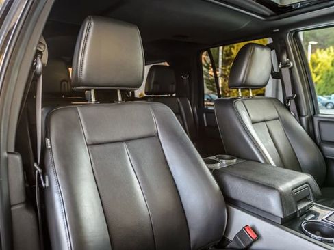 Used 2013 Ford Expedition EL Limited image 34