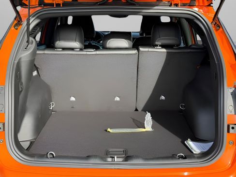 New 2026 Jeep Compass Trailhawk image 30