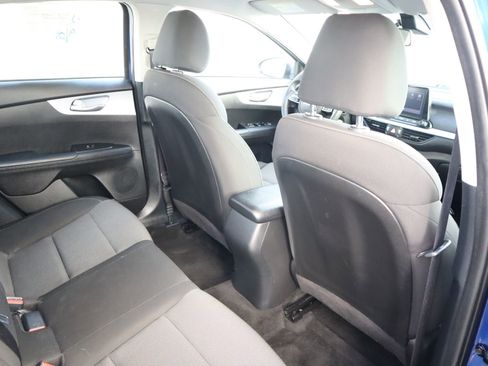 Used 2023 Kia Forte LXS image 45