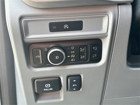 New 2025 Ford F150 Lariat w/ Equipment Group 501A Mid image 22