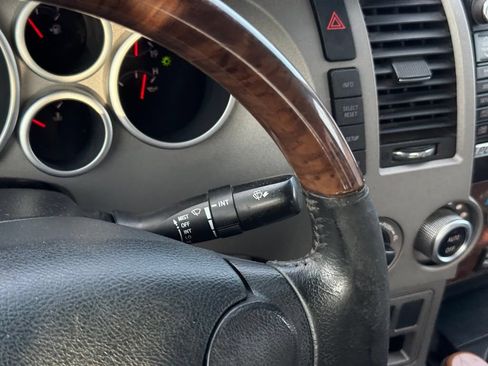 Used 2013 Toyota Tundra Platinum AWD/4WD image 28