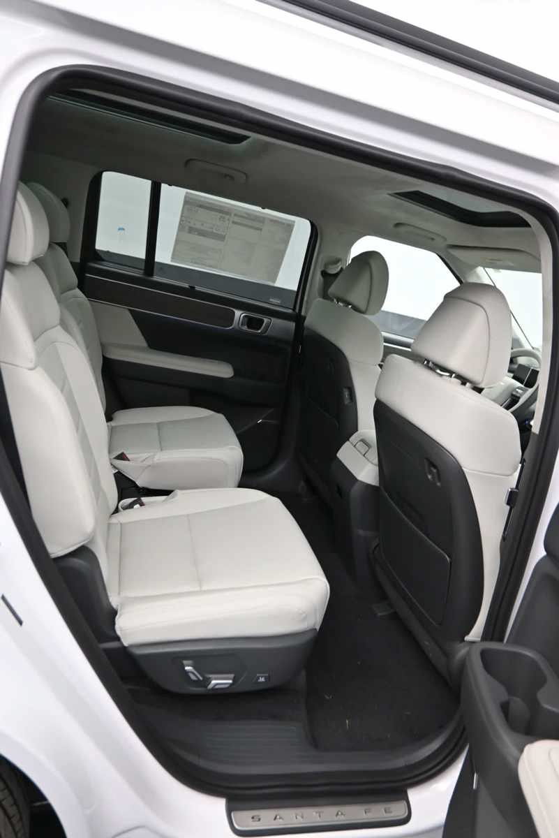 New 2027 Hyundai Santa Fe Calligraphy AWD/4WD image 12