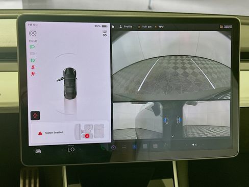 Used 2018 Tesla Model 3 Mid Range image 22