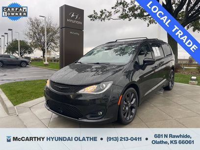 Used 2020 Chrysler Pacifica Touring-L Plus w/ Advanced Safetytec Group