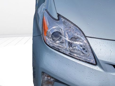 Used 2012 Toyota Prius Two FWD image 9