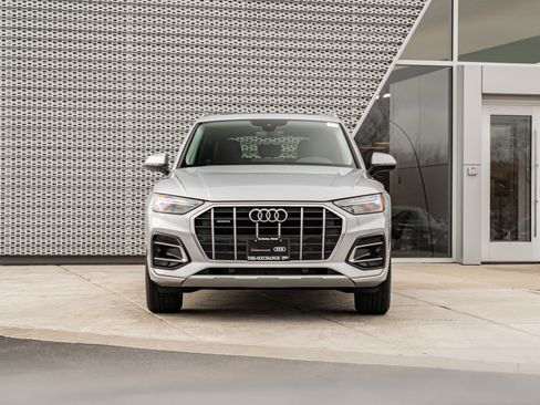 Certified 2023 Audi Q5 2.0T Premium w/ Convenience Package AWD/4WD image 34