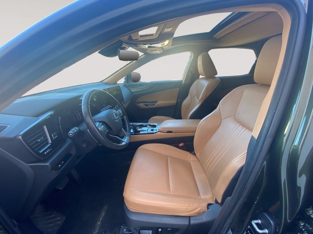 Used 2024 Lexus NX 350 AWD image 9