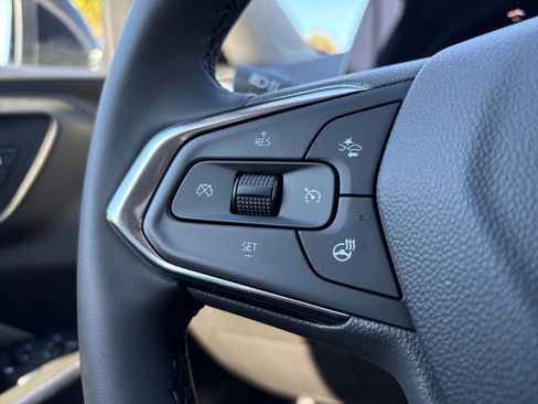 New 2026 Chevrolet Trax ACTIV w/ Sunroof Package image 17