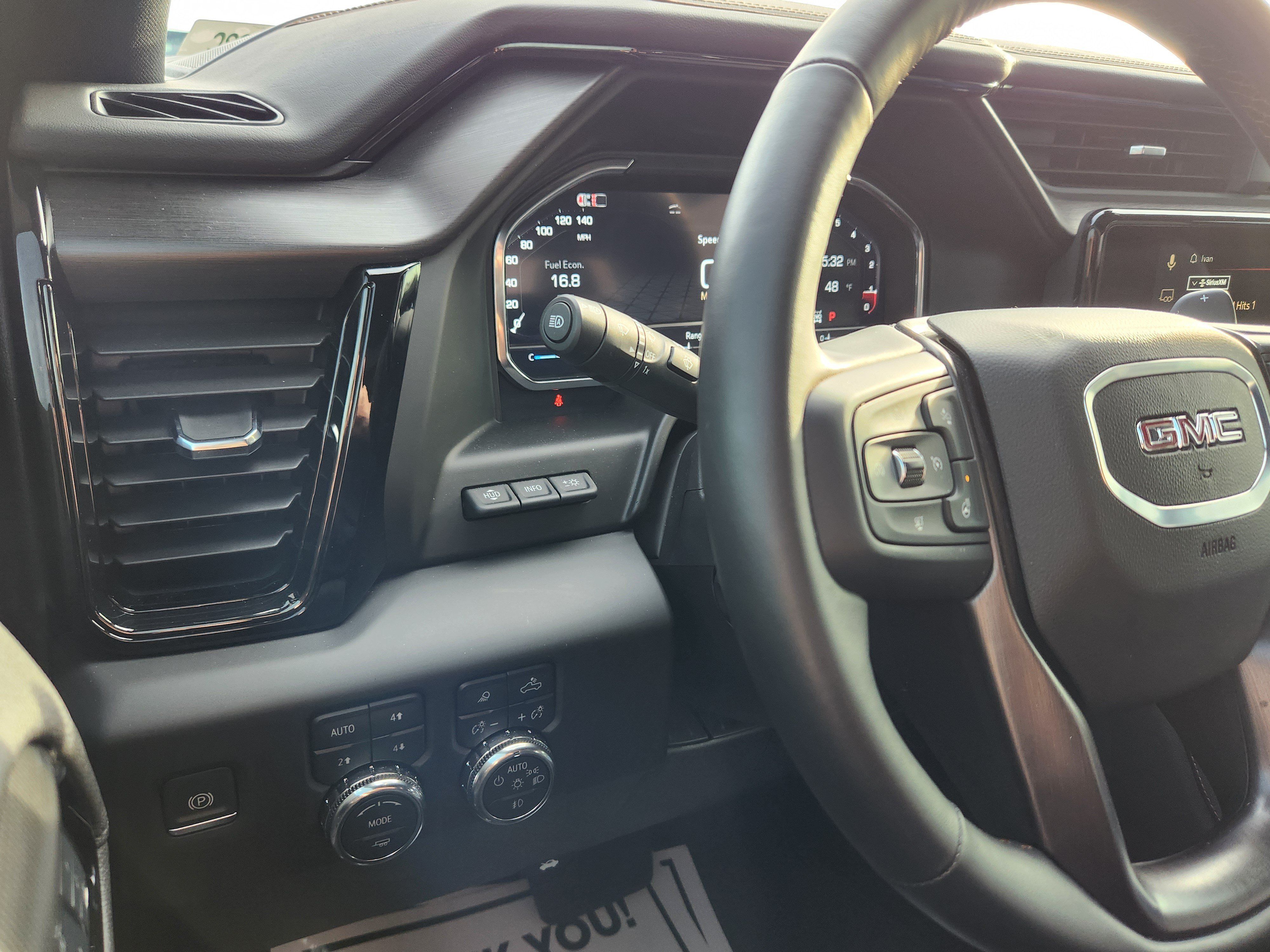 Used 2025 GMC Sierra 1500 AT4 w/ AT4 Premium Package AWD/4WD image 24