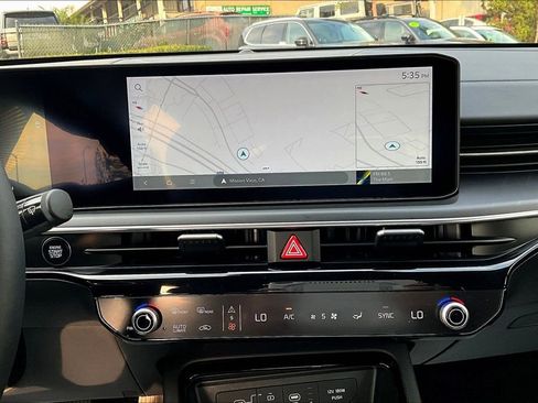 Certified 2025 Kia K5 GT-Line image 8