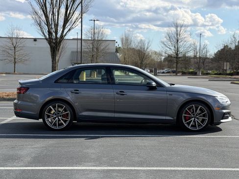 Used 2018 Audi A4 2.0T Premium Plus w/ Premium Plus Package image 9