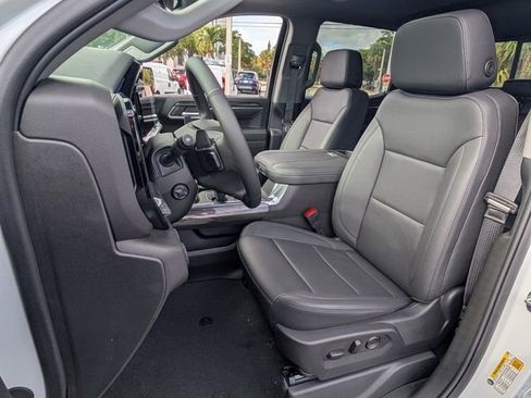 New 2025 Chevrolet Silverado 1500 LTZ w/ LTZ Premium Package image 4