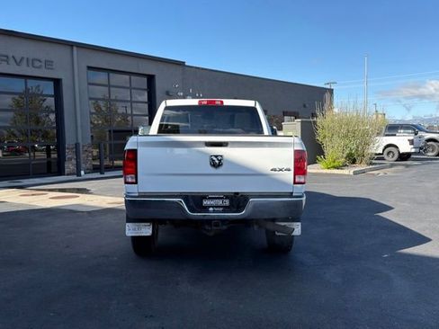 Used 2015 RAM 2500 Tradesman w/ Chrome Appearance Group image 4