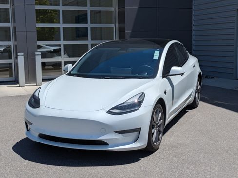 Used 2022 Tesla Model 3 Performance AWD/4WD image 8