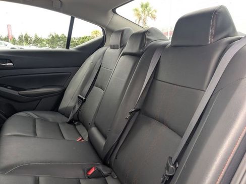 Used 2024 Nissan Altima 2.5 SR w/ SR Premium Package FWD image 28