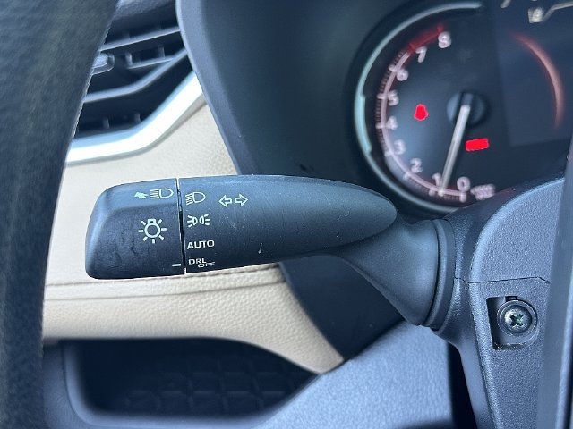 Certified 2024 Toyota RAV4 XLE FWD image 28