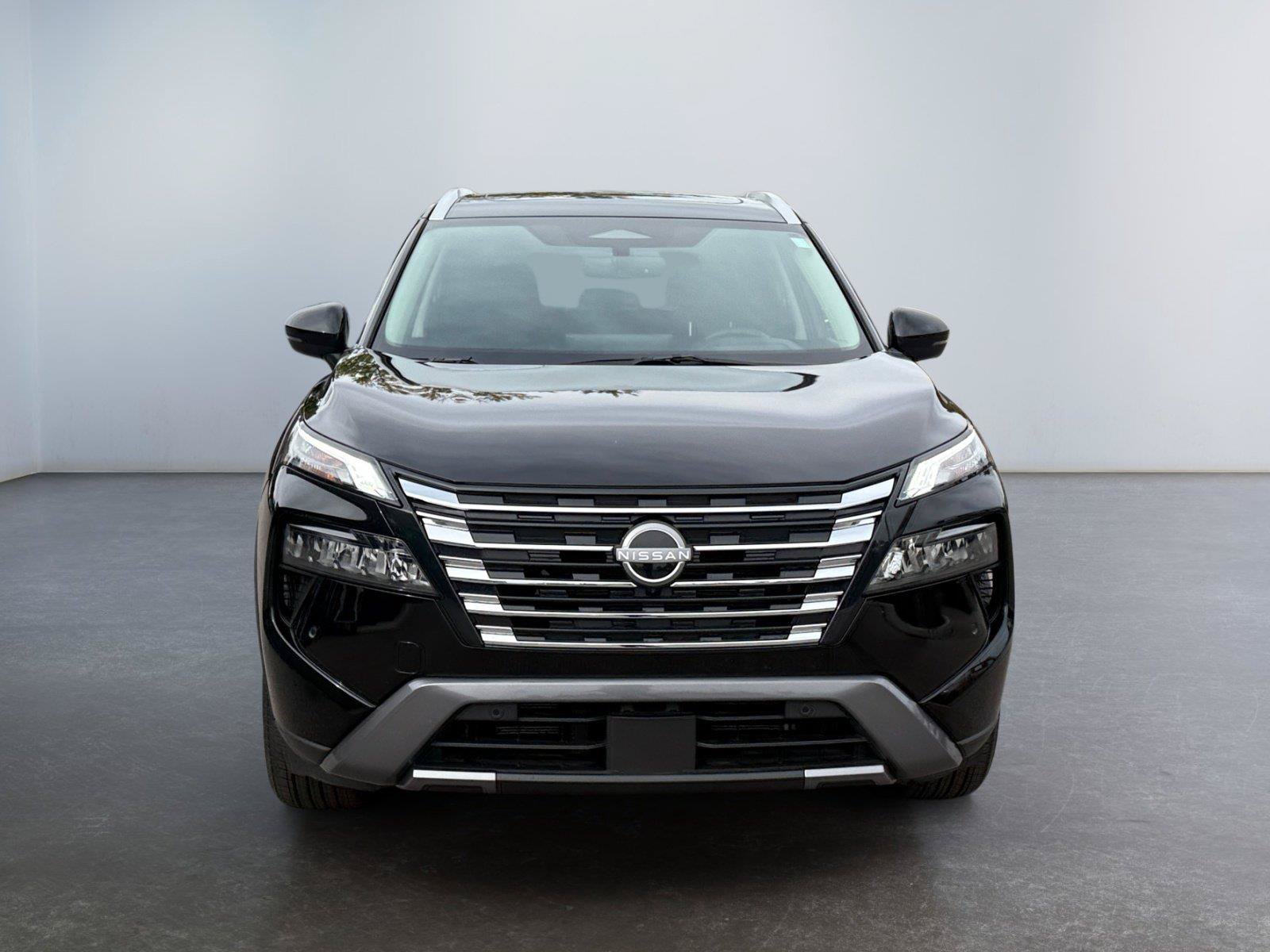 Certified 2025 Nissan Rogue SL w/ Tech Package AWD/4WD image 8