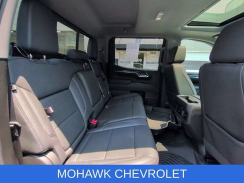 Certified 2025 Chevrolet Silverado 1500 LT Trail Boss w/ Convenience Package II AWD/4WD image 28