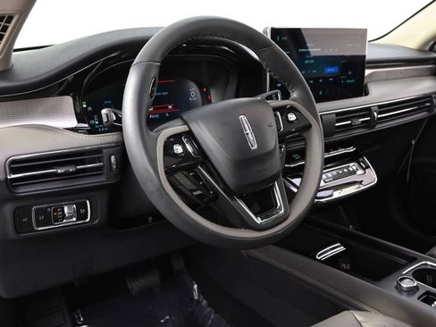 New 2026 Lincoln Corsair Reserve w/ Jet Appearance Package AWD/4WD image 12