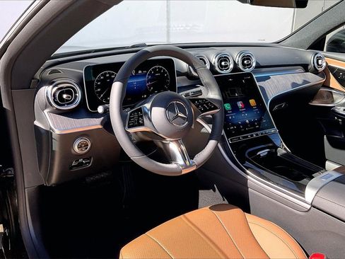 New 2026 Mercedes-Benz CLE 300 4MATIC Coupe image 8