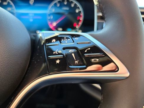 New 2026 Mercedes-Benz E 350 4MATIC Sedan image 22