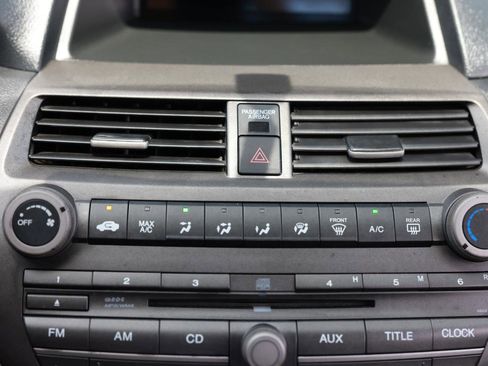 Used 2012 Honda Accord LX image 31