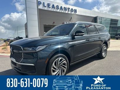 Used 2025 Lincoln Navigator L Reserve