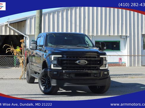 Used 2022 Ford F250 XLT w/ Black Appearance Package image 1