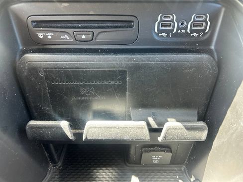 Certified 2019 RAM 1500 Laramie AWD/4WD image 13
