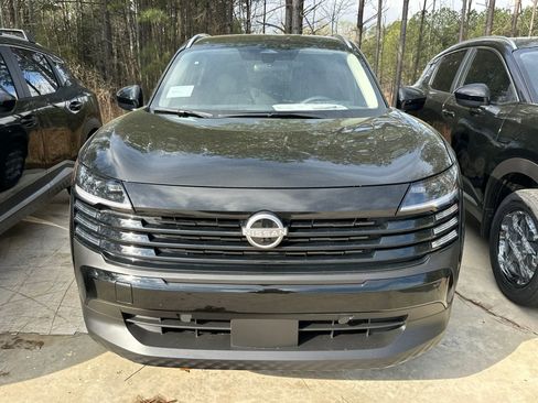 New 2026 Nissan Kicks SV w/ Charging Package image 2