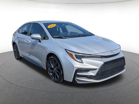 Used 2024 Toyota Corolla SE FWD image 9