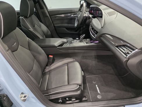 Used 2026 Cadillac CT5 V Blackwing w/ Carbon Fiber 2 Package RWD image 22