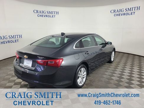 Used 2018 Chevrolet Malibu LT FWD image 5