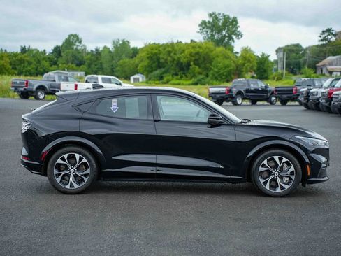 Used 2023 Ford Mustang Mach-E Premium AWD/4WD image 4