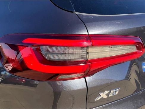 Used 2022 BMW X5 sDrive40i w/ Premium Package image 27