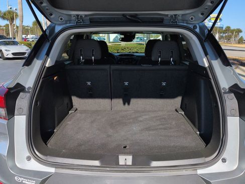 Used 2023 Chevrolet TrailBlazer LT w/ Convenience Package image 13