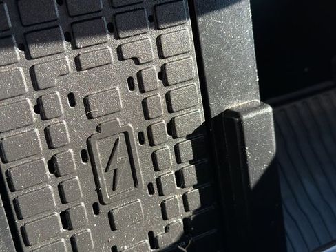 Used 2024 Ford F250 King Ranch w/ FX4 Off-Road Package image 29