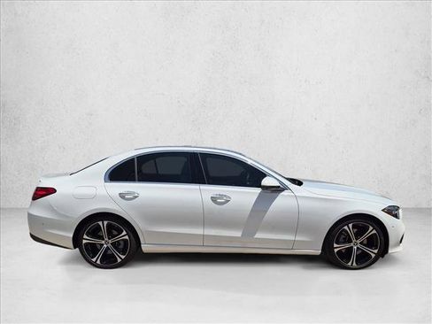 Used 2023 Mercedes-Benz C 300 Sedan image 4