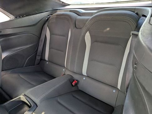 Used 2020 Chevrolet Camaro LT image 10