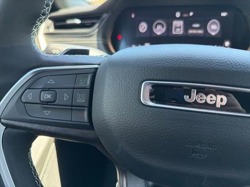 New 2026 Jeep Grand Cherokee L 4WD image 24