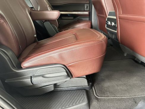 Used 2023 Ford Expedition Limited image 35