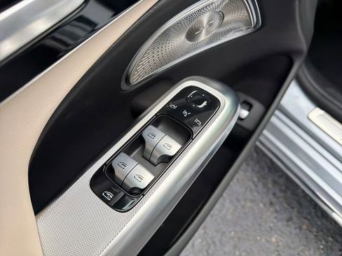 Used 2024 Mercedes-Benz E 350 4MATIC Sedan image 13